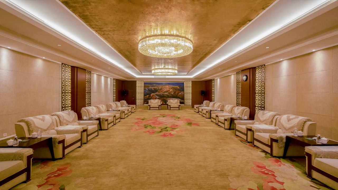Grand Metropark Hotel Чунцин Экстерьер фото